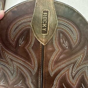 Rocky cowboy boots size 7, medium
